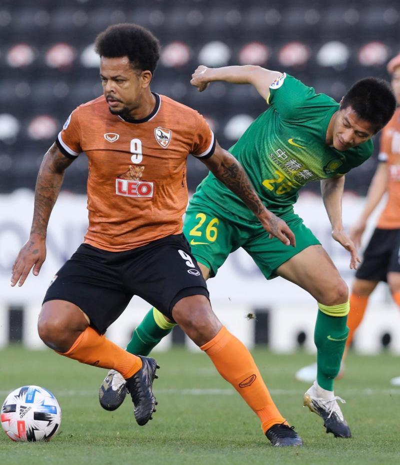 爱游戏官方入口-清晨体能课后；克里夫兰骑士队长鼓劲备战亚冠；球迷炸锅；身体对抗强度拉满的简单介绍