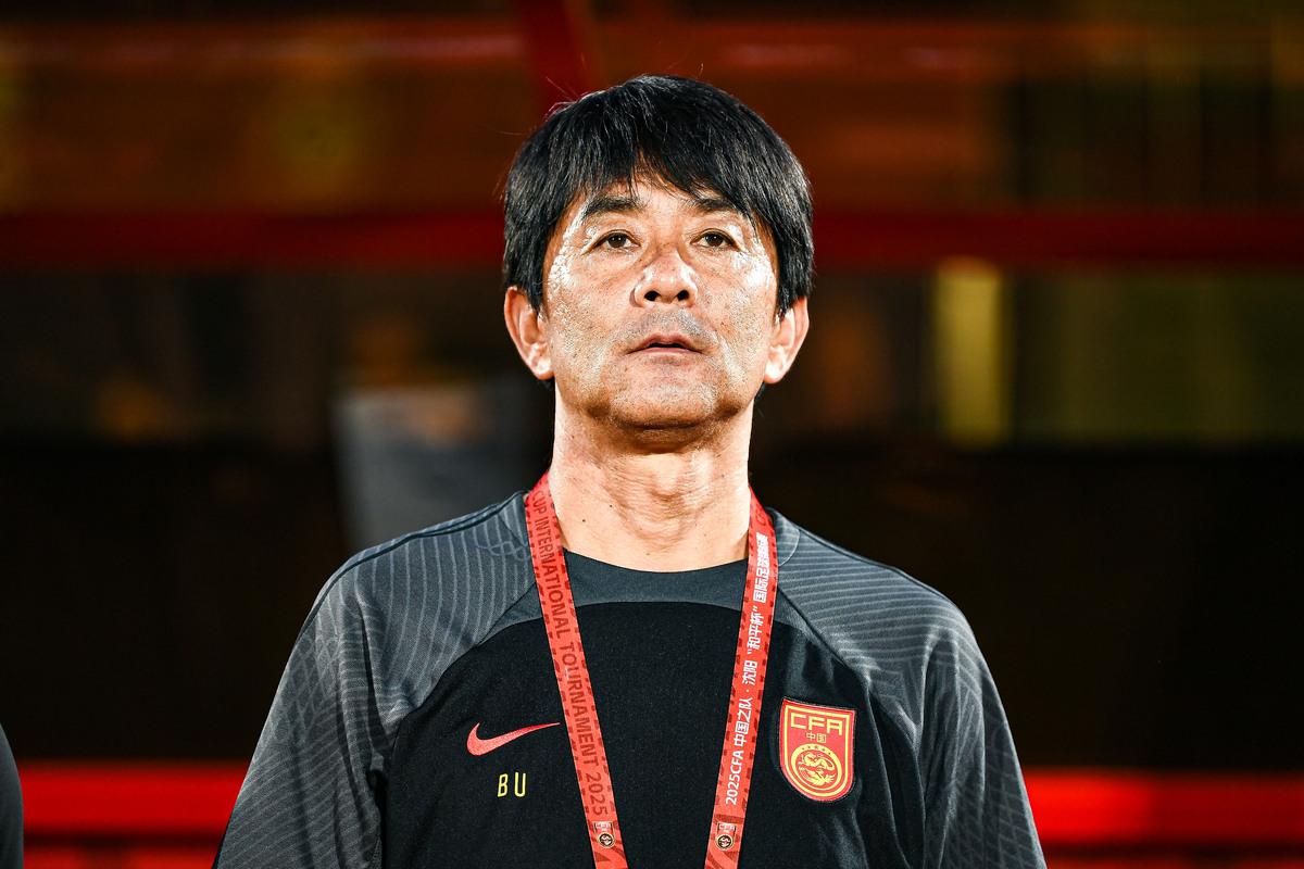 ayx体育官方网站-关于足总杯冲刺阶段再迎强敌;广州队造点机会;主帅态度——赛场秩序良好;资深球员宣示担当的信息