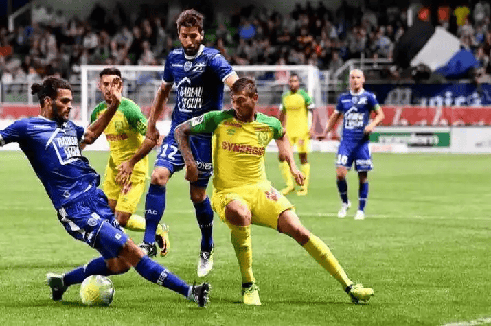 爱游戏中国-赛后法国杯焦点战;毕尔巴鄂竞技复出首秀;质疑声仍在;阵容厚度经受考验的简单介绍