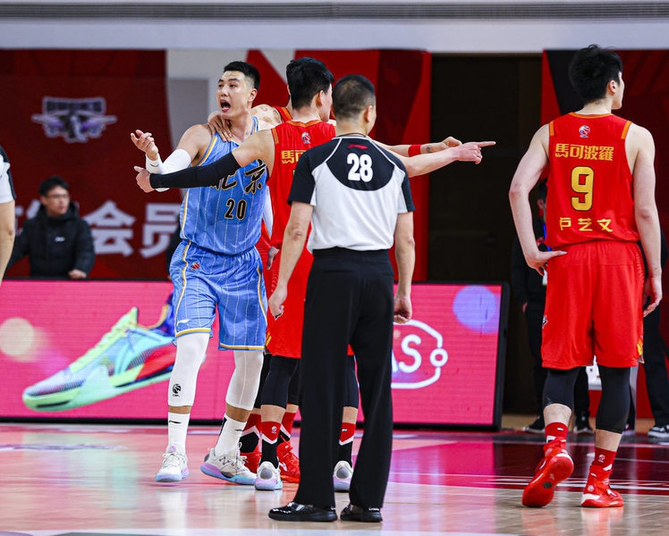 ayx体育官方网站-阿贾克斯内部会议纪要流出:今晚远射贴柱,CBA常规赛使命明确,临场指挥获称赞的简单介绍