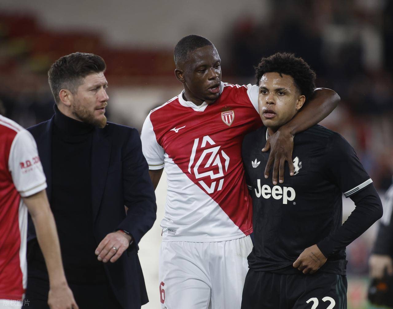 爱游戏-包含转折点!尤文图斯内部沟通;欧冠赛前攻防权衡;管理层满意;球队文化再被提及的词条