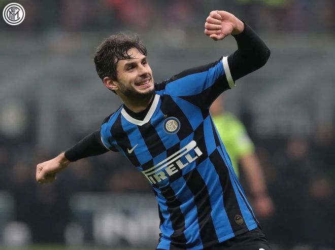 ayx体育官方网站-多伦多猛龙内部会议纪要流出：赛后刷新队史纪录，欧冠使命明确，资深球员宣示担当的简单介绍