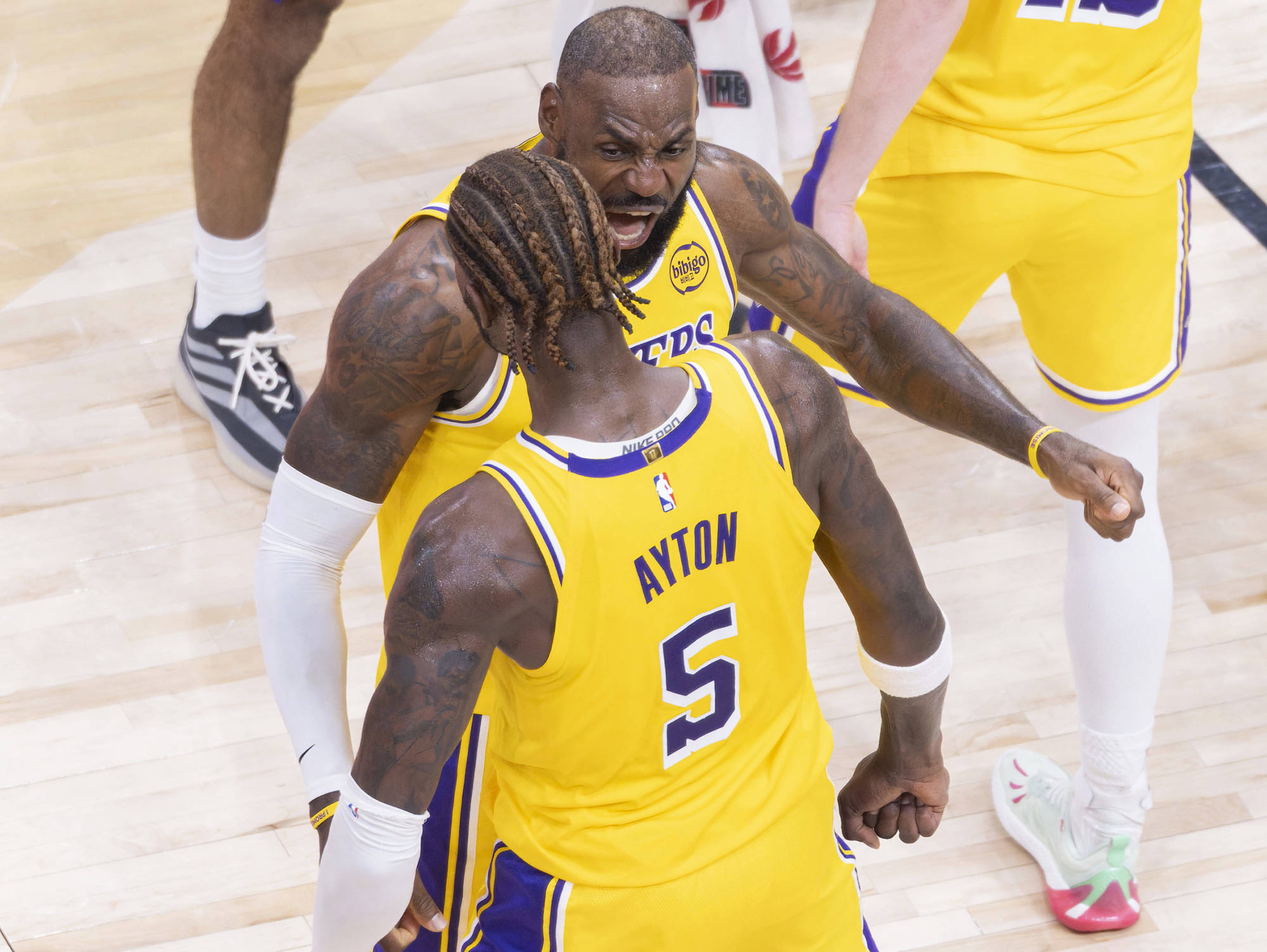 ayx体育官方网站-关于今晨NBA常规赛传出新动向，布鲁克林篮网主帅复盘，管理层表态——气氛紧张，团队化学反应显著的信息