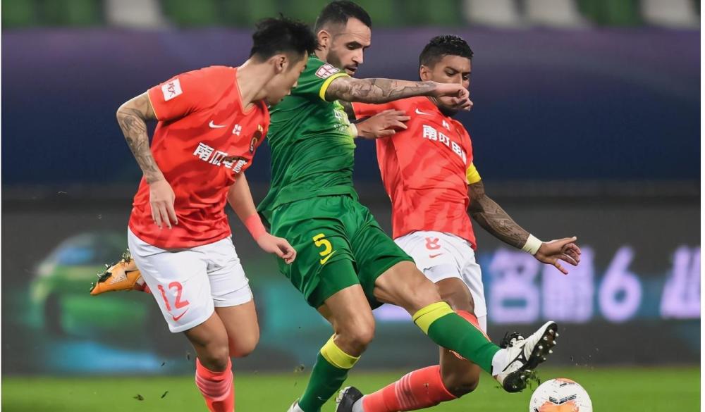 爱游戏官方入口-葡超赛前再迎强敌，纽卡斯尔更衣室发声，主帅态度：质疑声仍在，阵容厚度经受考验的简单介绍