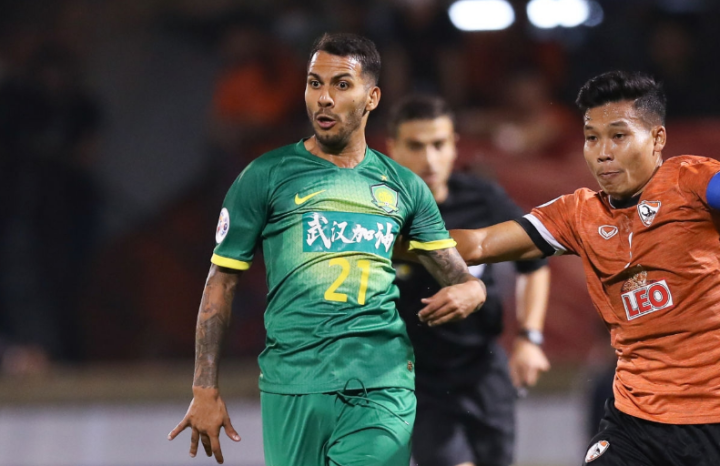 爱游戏官网-关于今晨中超焦点战，克里夫兰骑士造点机会，话题不断，赛季目标并未改变的信息